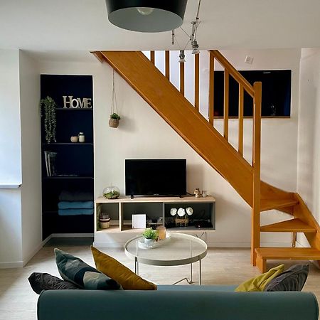 Besancon: Charmant Duplex Au Pied De La Citadelle Екстер'єр фото